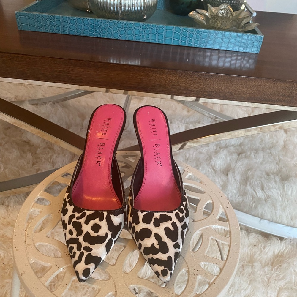 Pointy Toe High Heel Animal Print Mule.